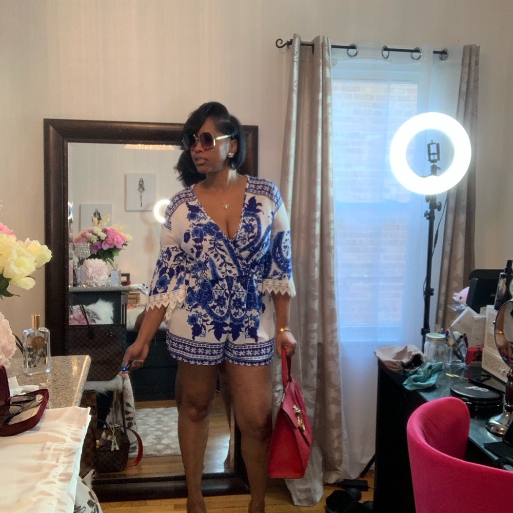 Short Romper - Picture 2 of 6